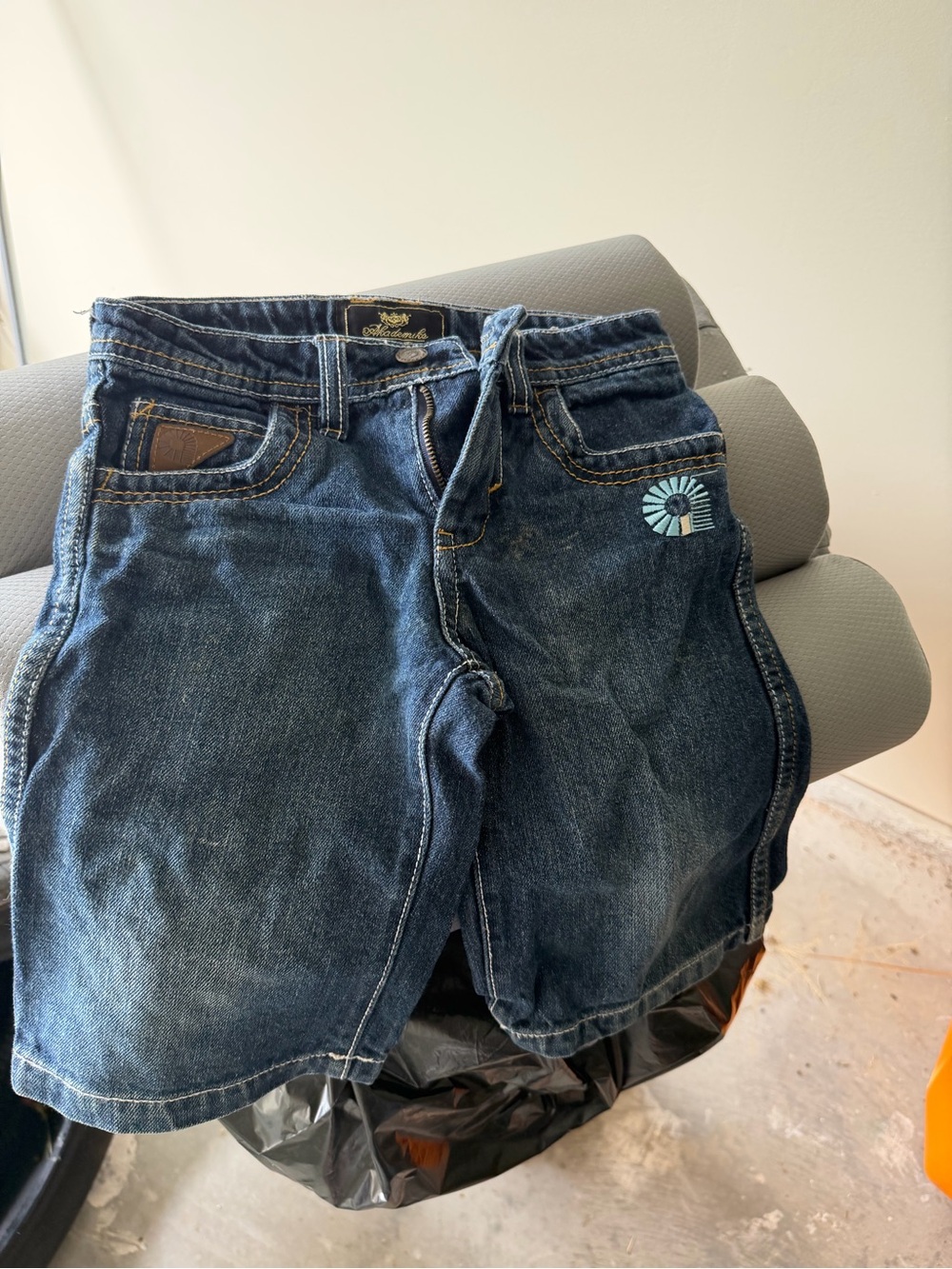 Akademiks Dark Blue Denim Kids Shorts with Sunburst Patch